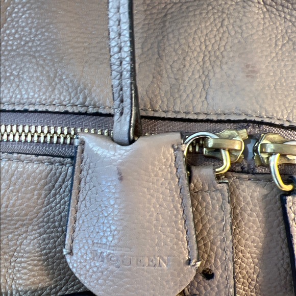 Alexander McQueen Padlock Satchel - Picture 9 of 15